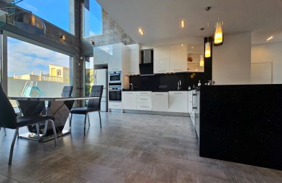 Reventa - Villa de Lujo - Torrevieja - Los Angeles