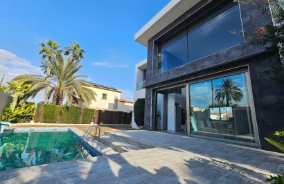 Reventa - Villa de Lujo - Torrevieja - Los Angeles