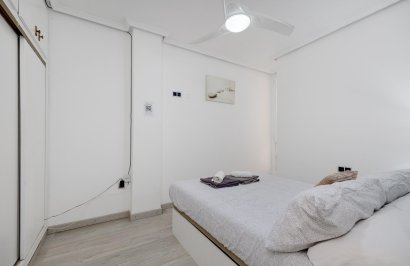 Reventa - Apartamento - Torrevieja - Playa de los Locos