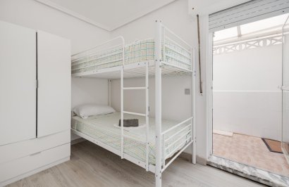 Reventa - Apartamento - Torrevieja - Playa de los Locos