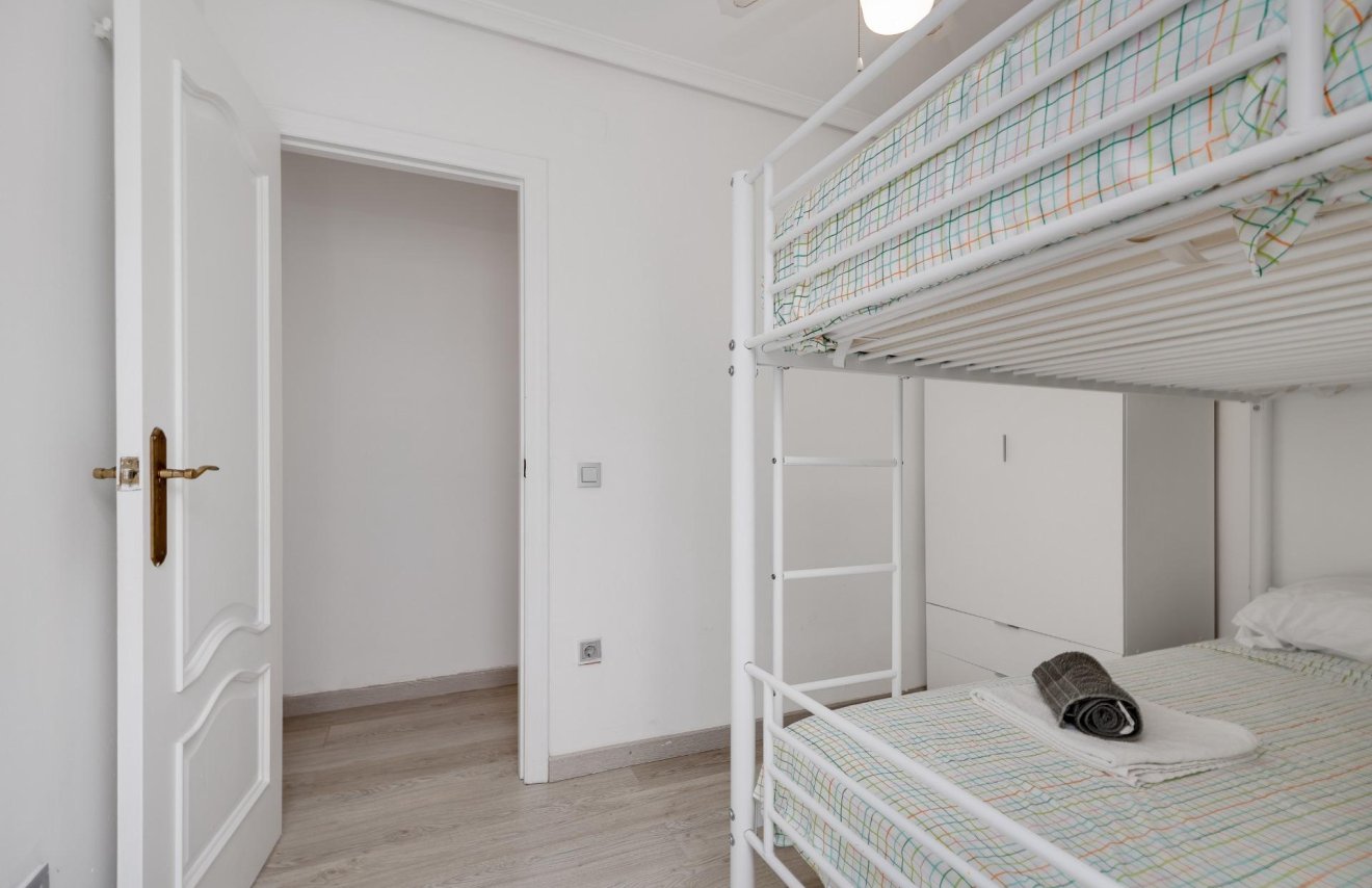 Reventa - Apartamento - Torrevieja - Playa de los Locos