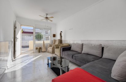 Reventa - Casa Tipo Dúplex - Torrevieja - El limonar