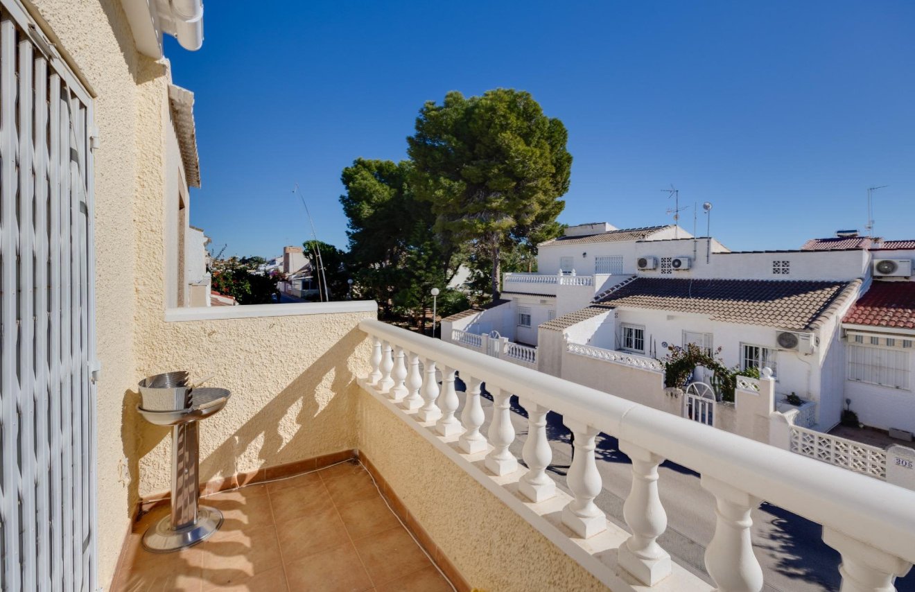 Reventa - Casa Tipo Dúplex - Torrevieja - El limonar