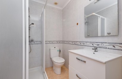Reventa - Casa Tipo Dúplex - Torrevieja - El limonar