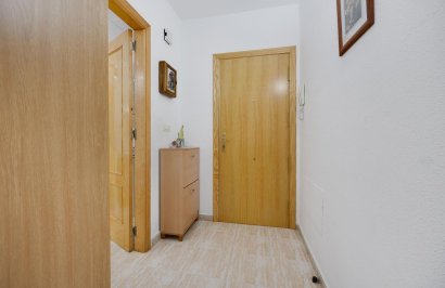 Resale - Apartamento - Torrevieja - Centro
