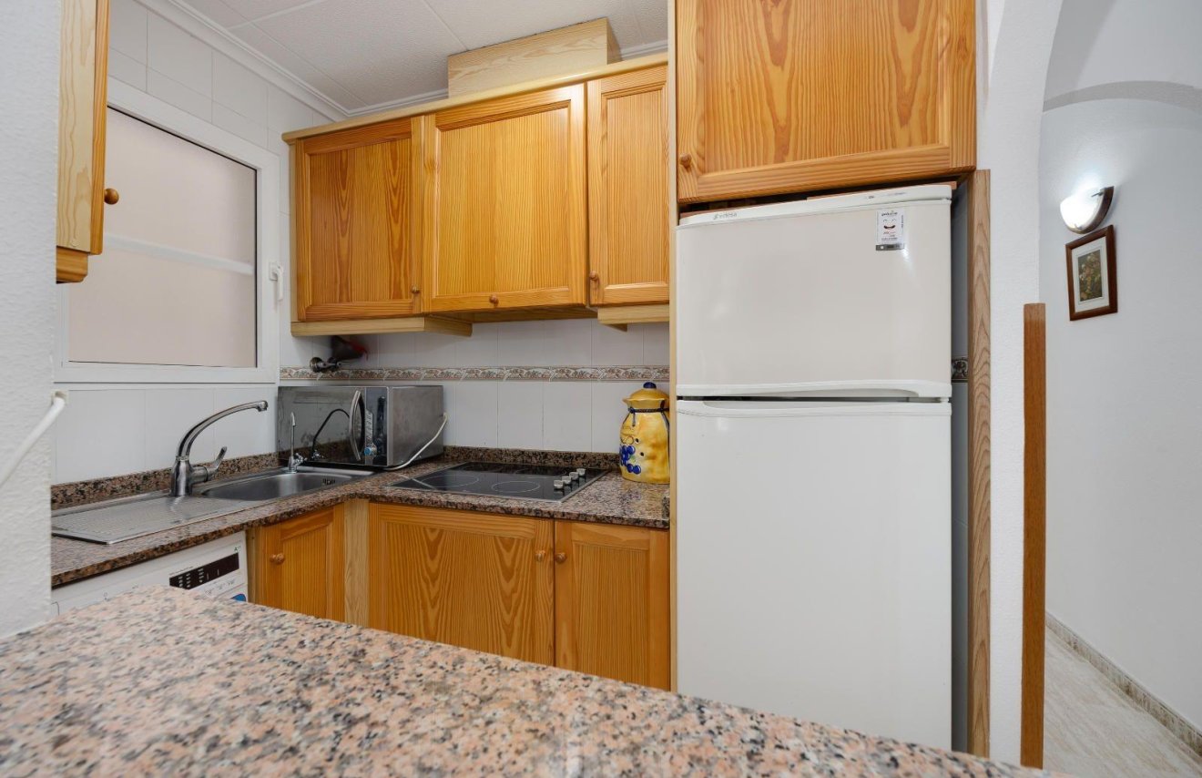 Resale - Apartamento - Torrevieja - Centro