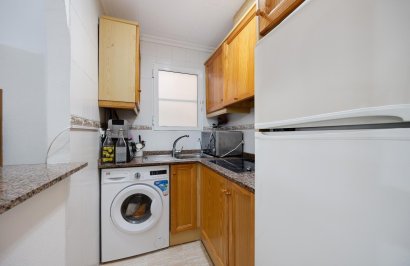 Resale - Apartamento - Torrevieja - Centro