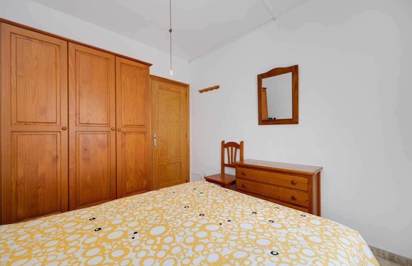 Resale - Apartamento - Torrevieja - Centro