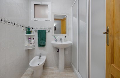 Resale - Apartamento - Torrevieja - Centro