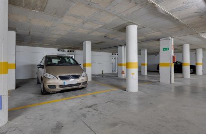 Resale - Apartamento - Torrevieja - Centro