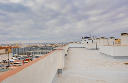 Resale - Apartamento - Torrevieja - Centro