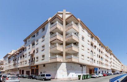 Resale - Apartamento - Torrevieja - Centro