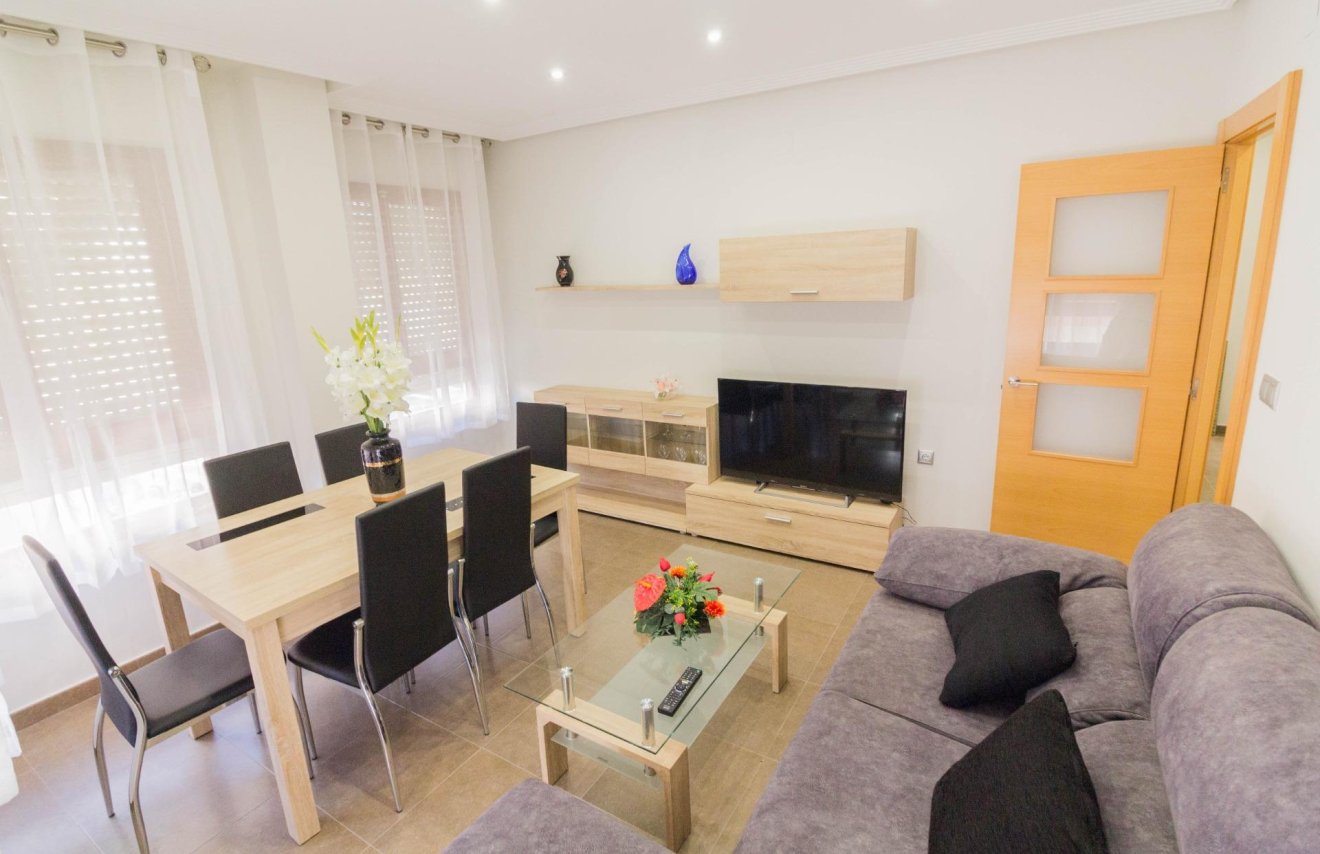 Location à long terme - Piso - Redován - Ayuntamiento