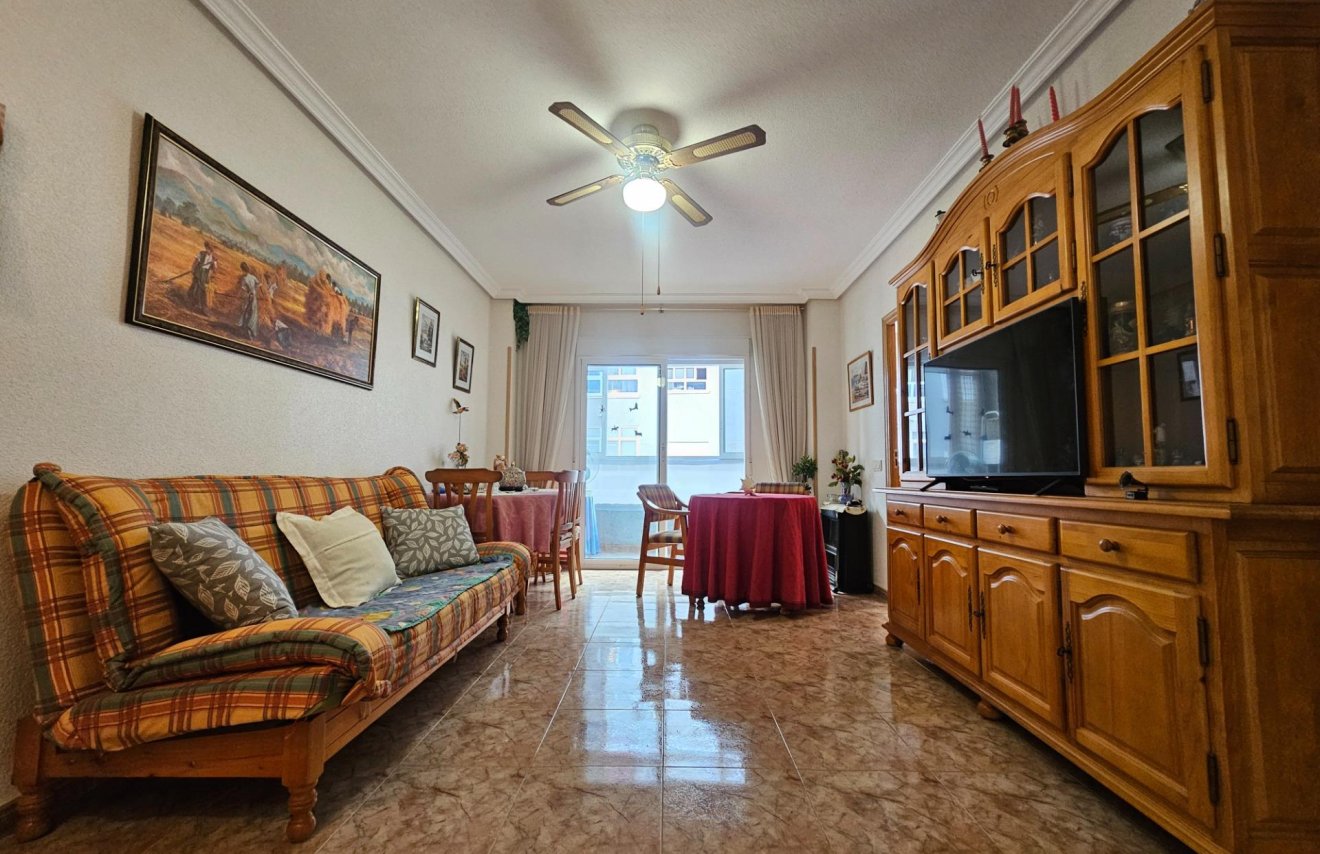 Revente - Apartamento - Torrevieja - Estacion de autobuses