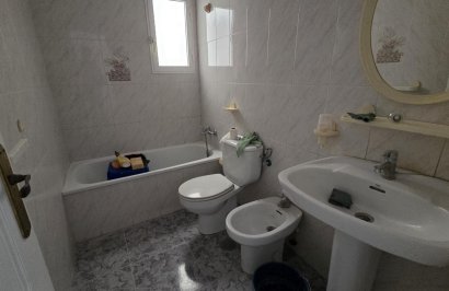 Revente - Apartamento - Torrevieja - Centro