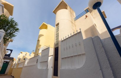 Reventa - Adosado - Torrevieja - Los Frutales