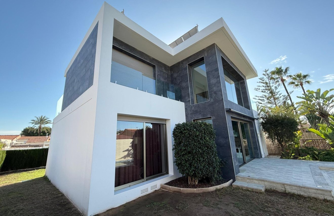 Reventa - Villa de Lujo - Torrevieja - Los Angeles