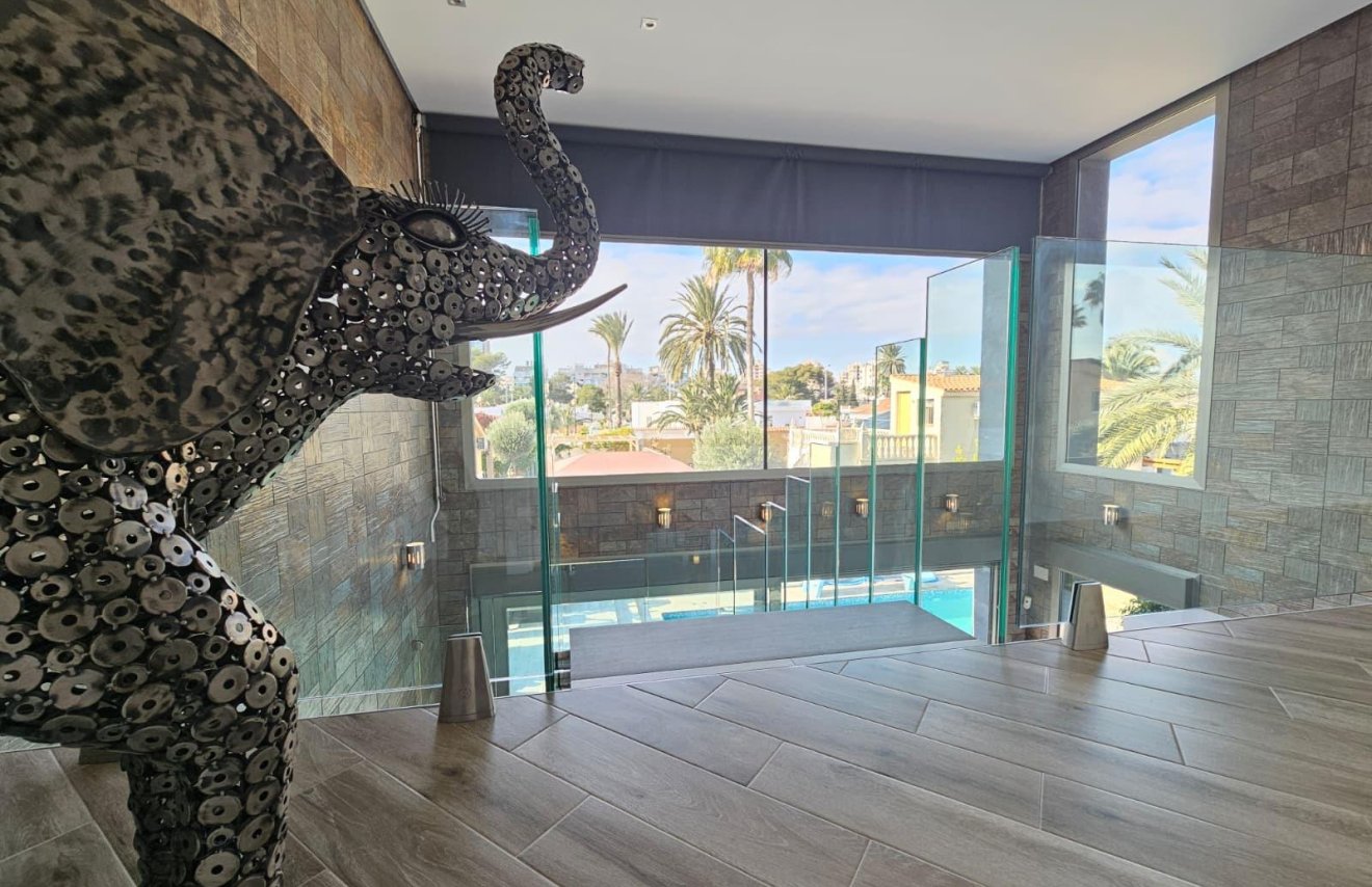 Reventa - Villa de Lujo - Torrevieja - Los Angeles