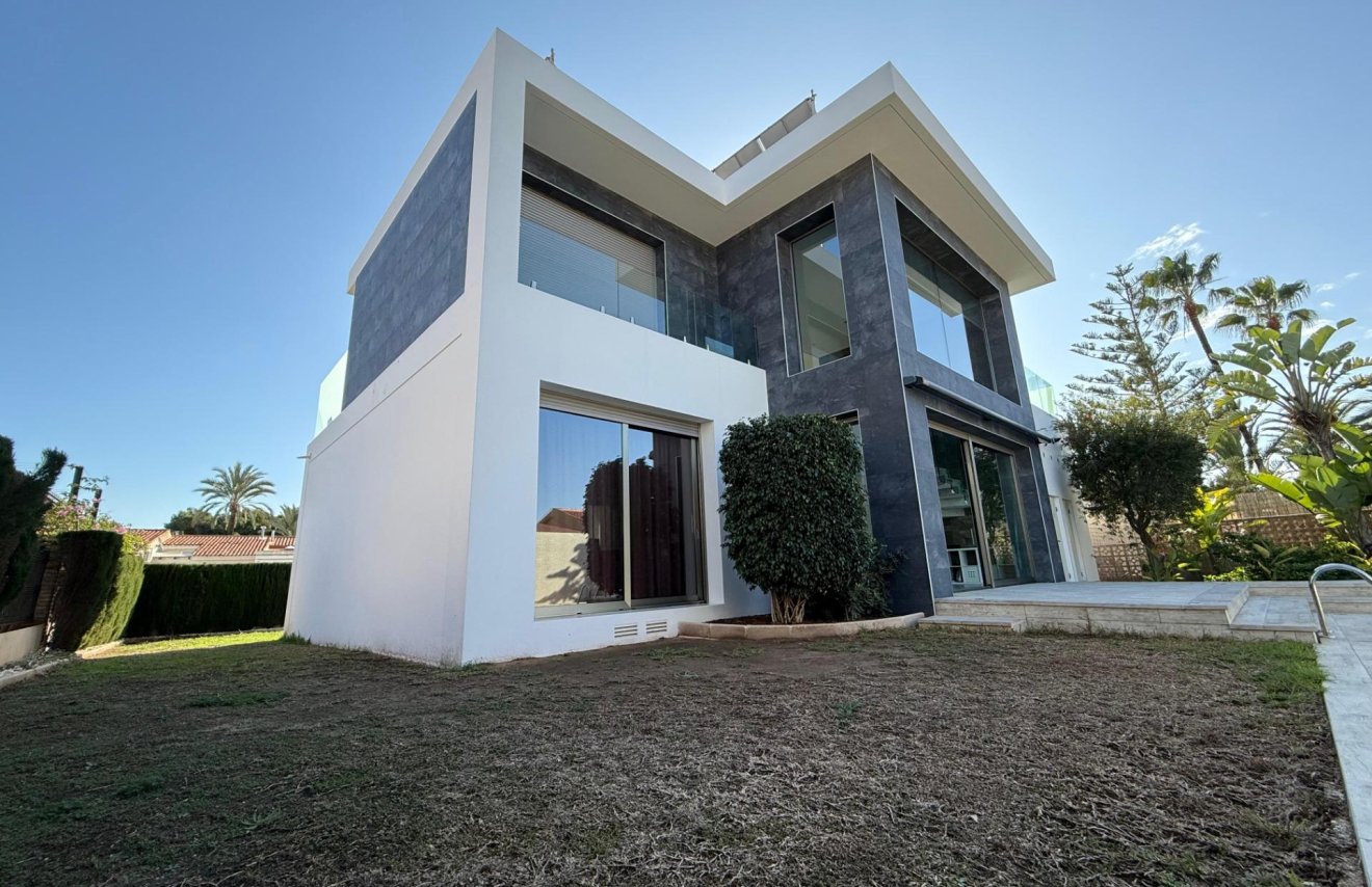 Reventa - Villa de Lujo - Torrevieja - Los Angeles