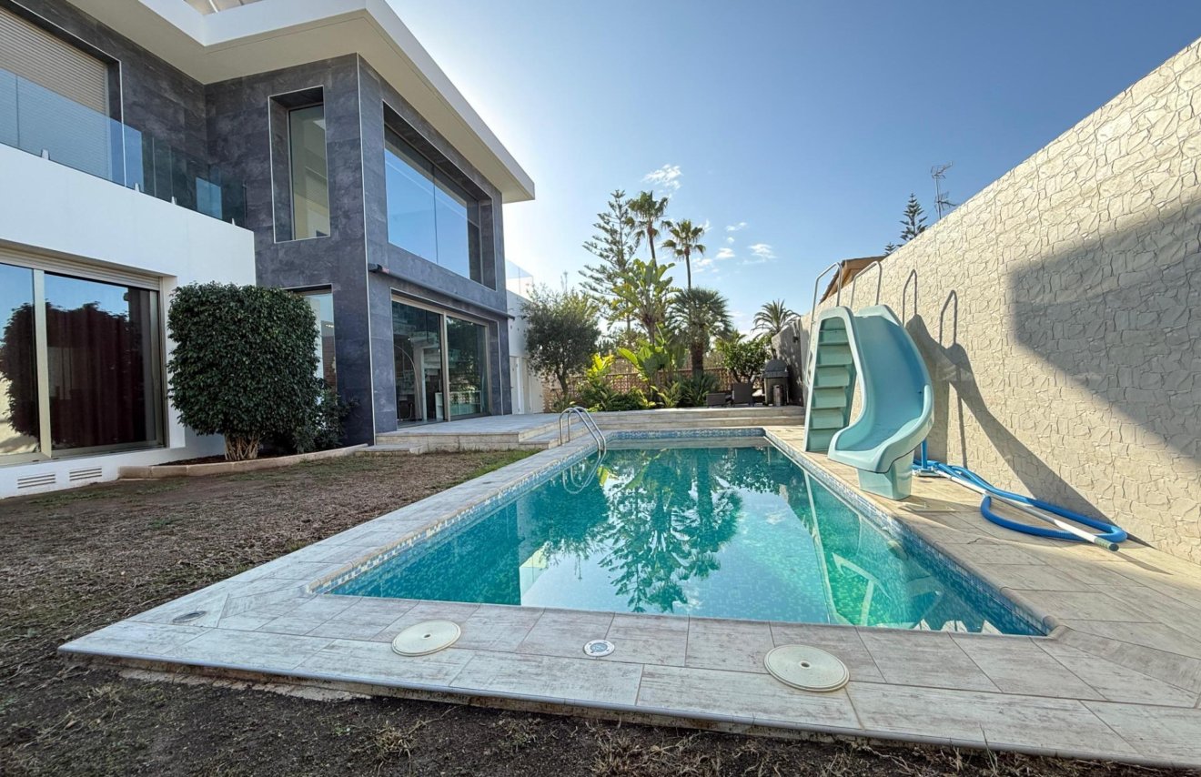 Reventa - Villa de Lujo - Torrevieja - Los Angeles