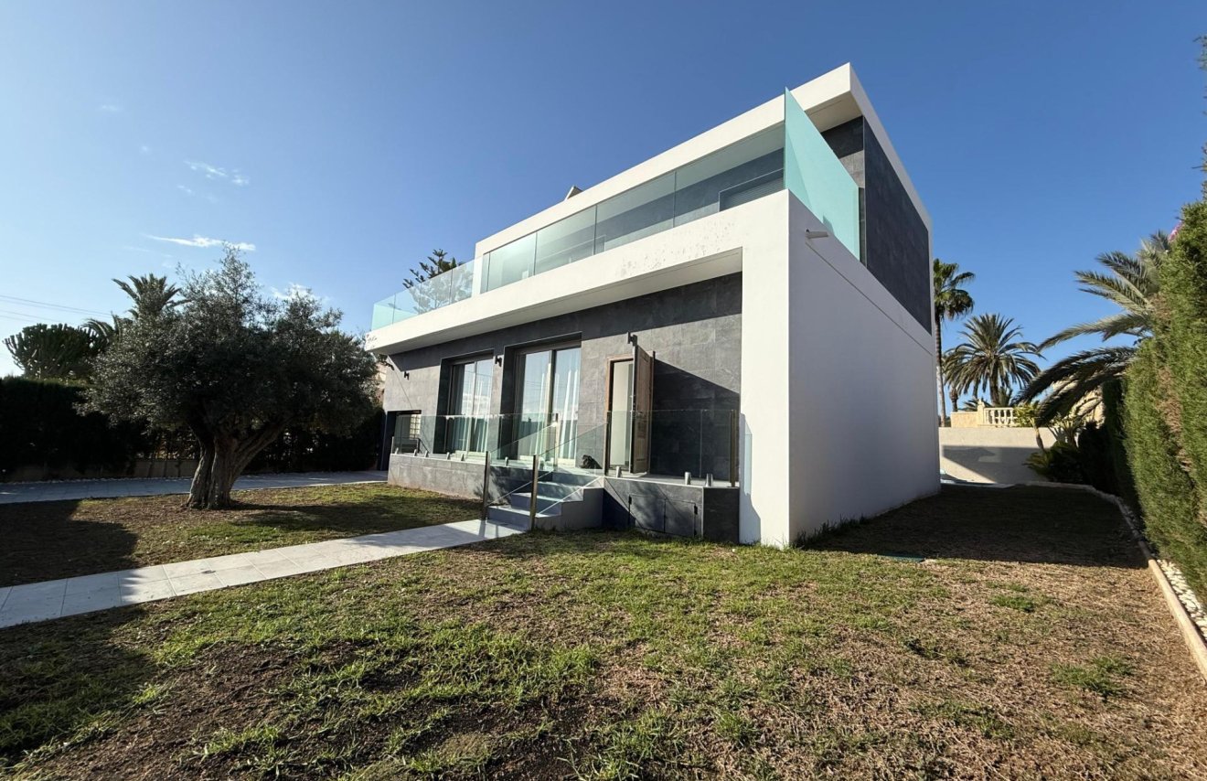 Reventa - Villa de Lujo - Torrevieja - Los Angeles