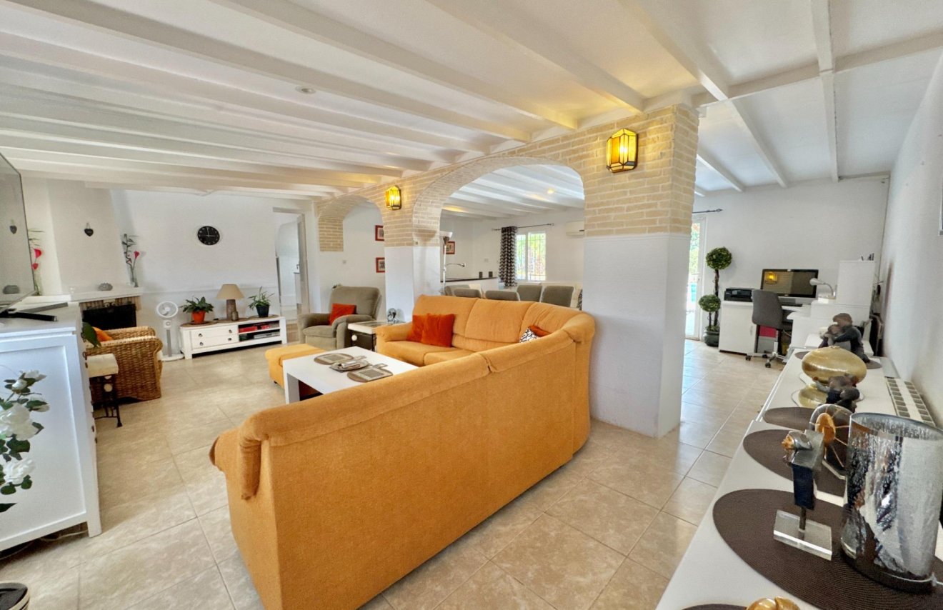 Reventa - Villa - Dolores - Comunidad valenciana