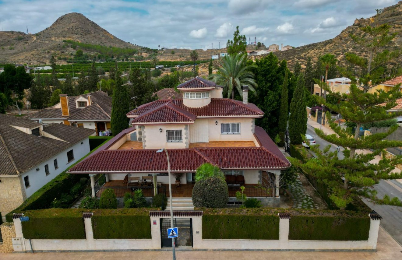 Resale - Chalet - Santomera