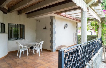 Resale - Chalet - Santomera