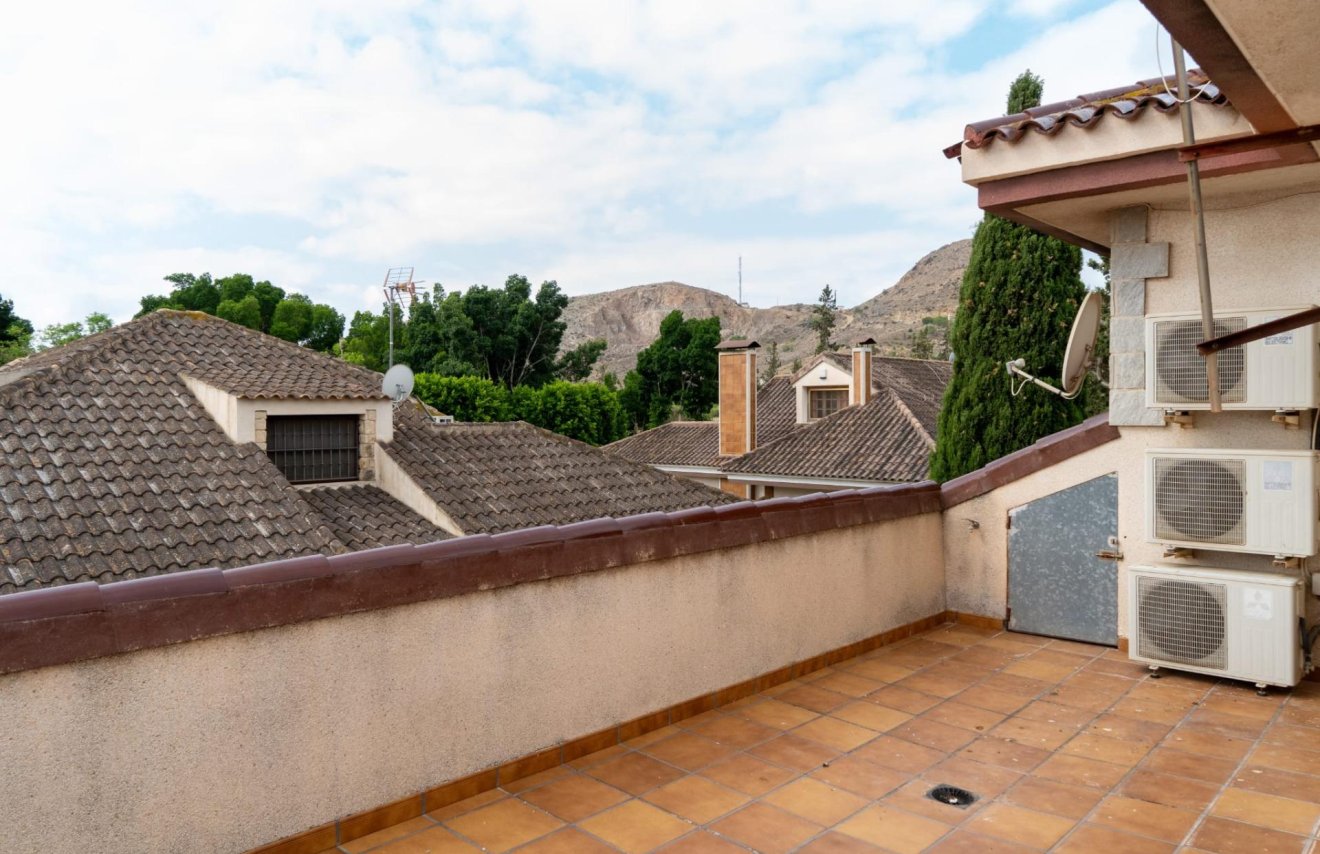 Resale - Chalet - Santomera