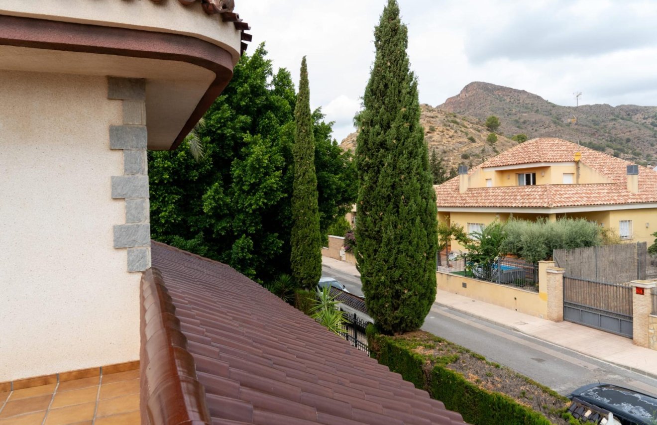 Resale - Chalet - Santomera