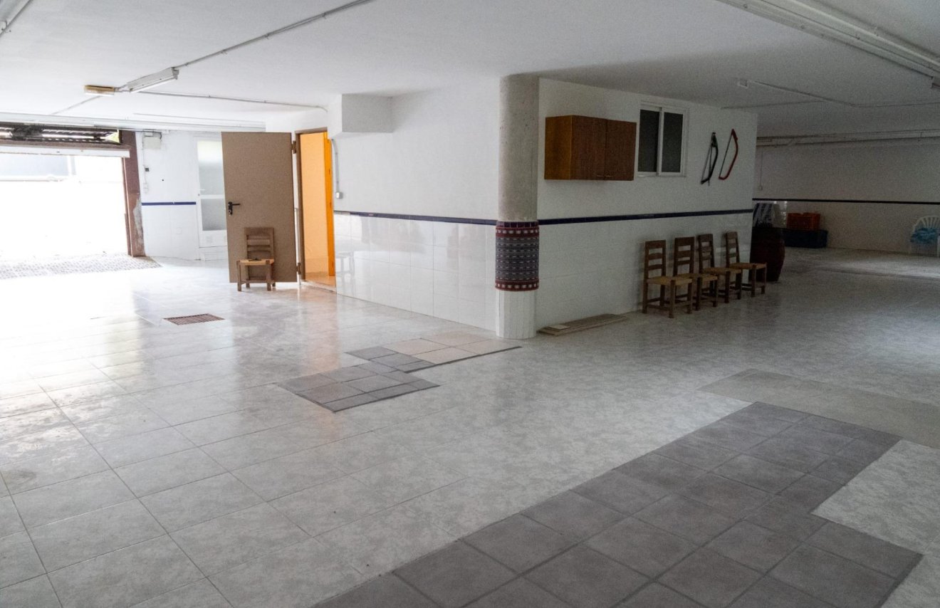 Resale - Chalet - Santomera