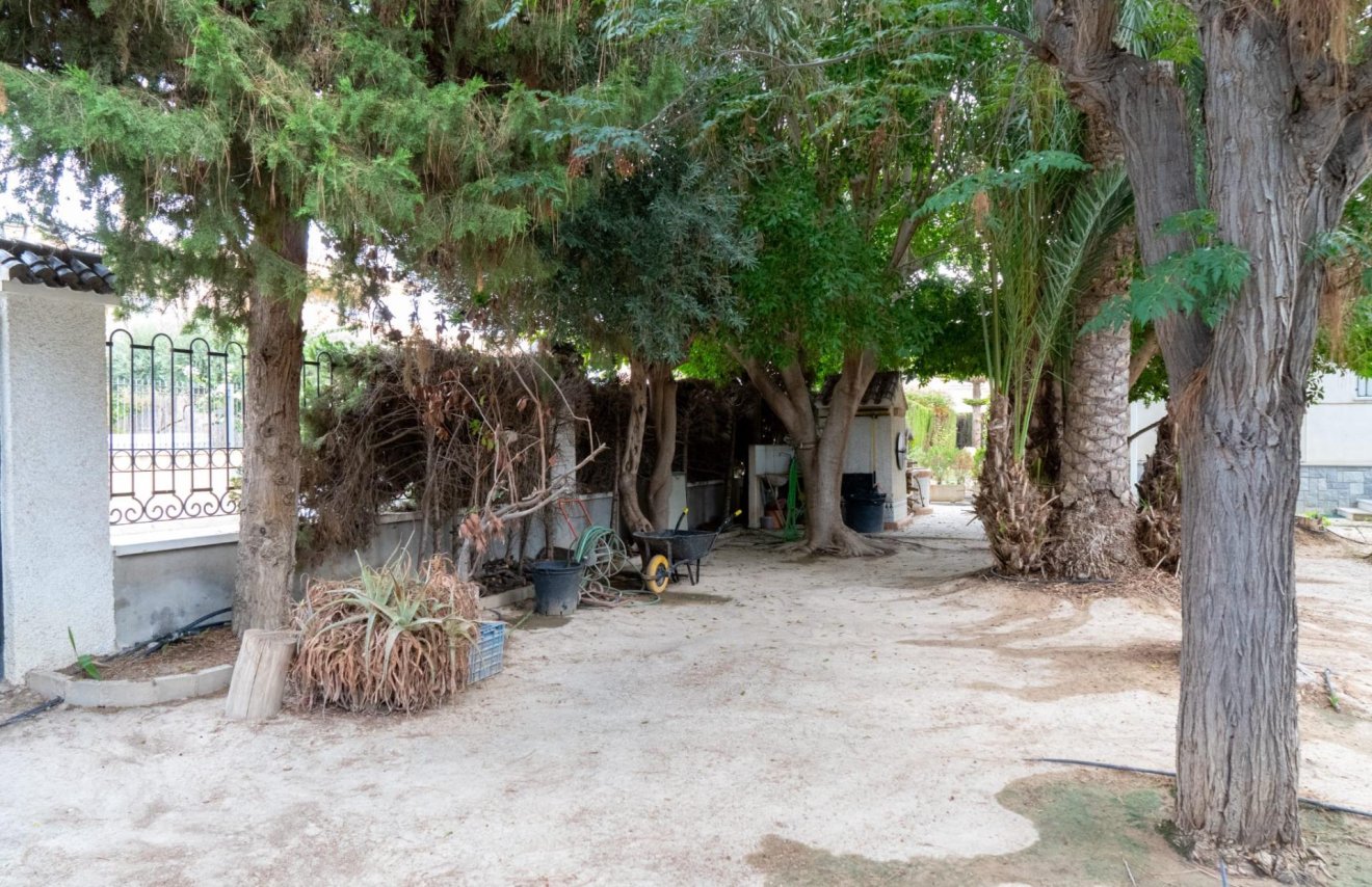 Resale - Chalet - Santomera