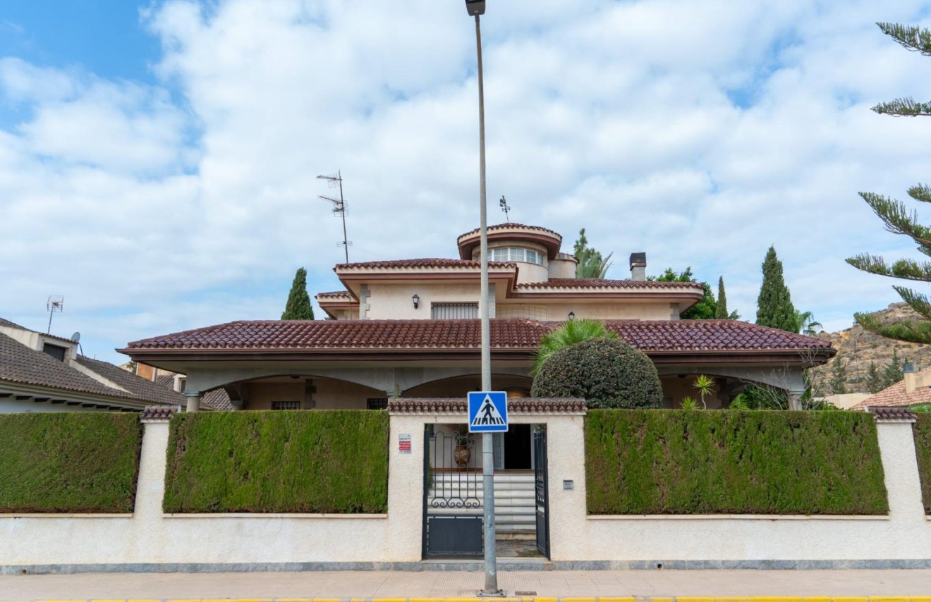 Resale - Chalet - Santomera