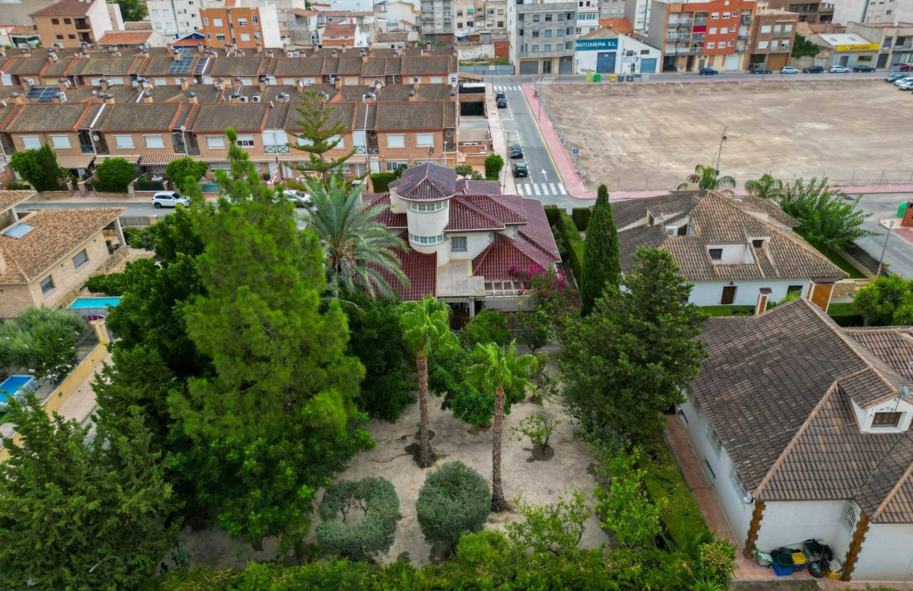 Resale - Chalet - Santomera