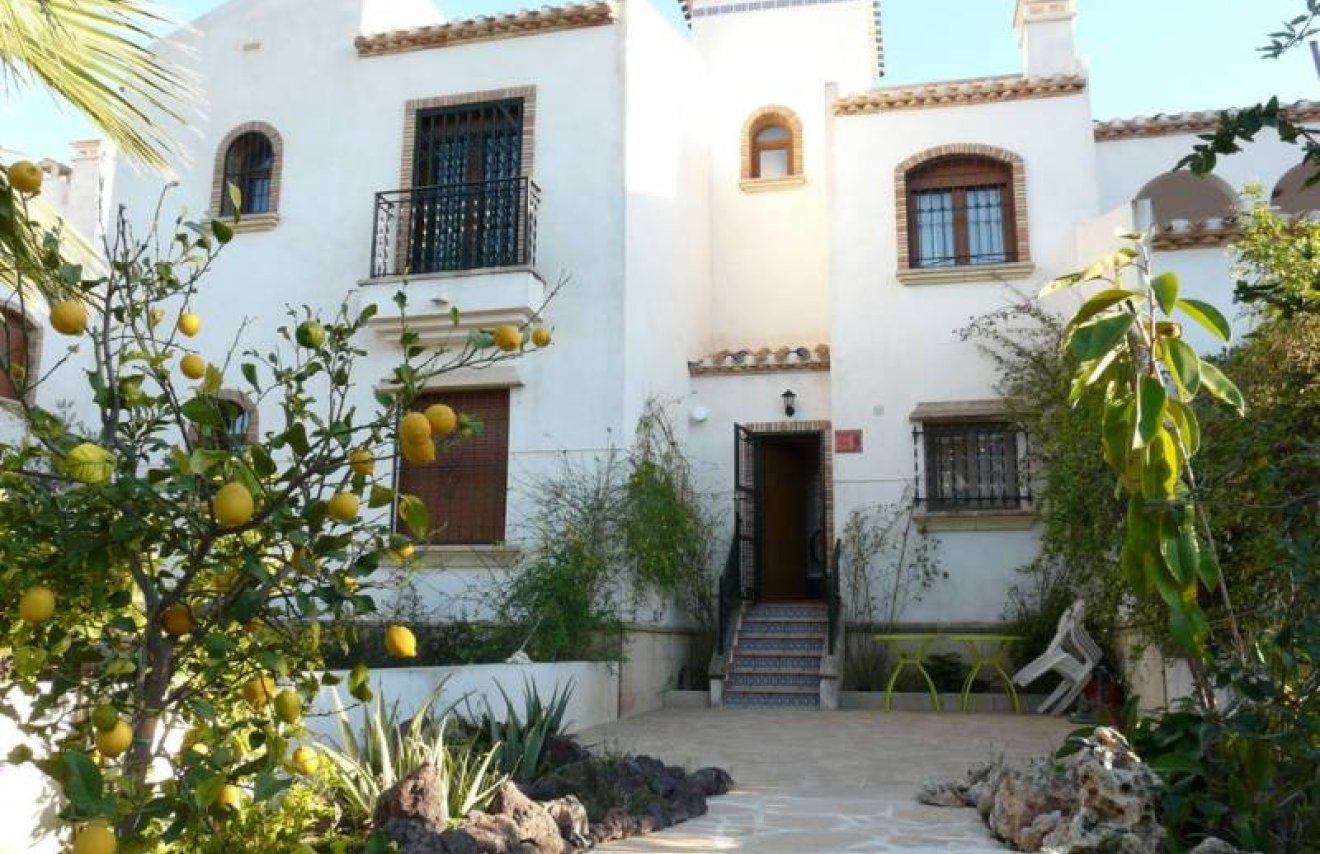 Alquiler a largo plazo - Duplex - Orihuela Costa - Villamartín