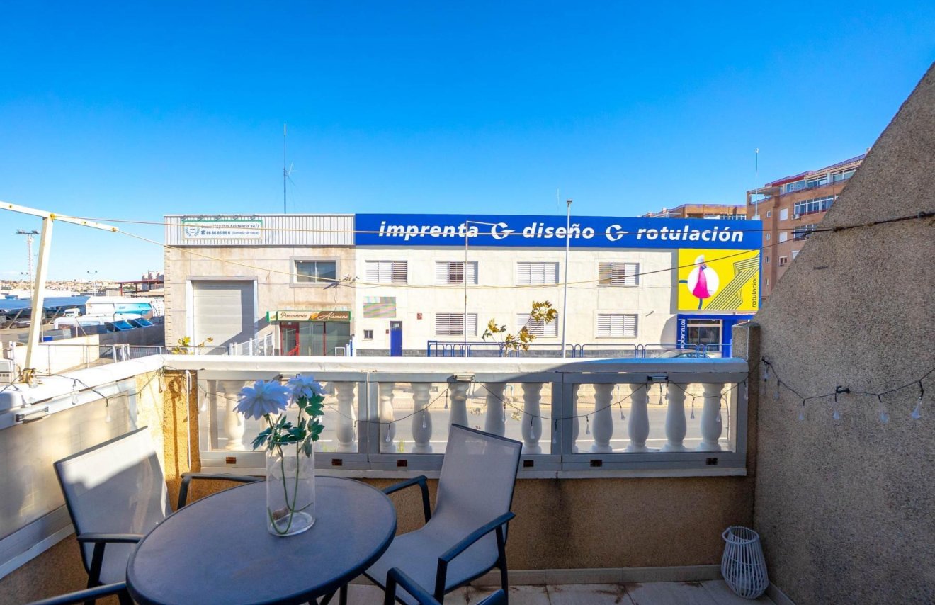 Reventa - Ático - Torrevieja - El molino