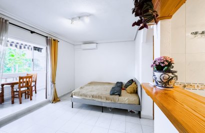 Reventa - Estudio - Torrevieja - La Mata