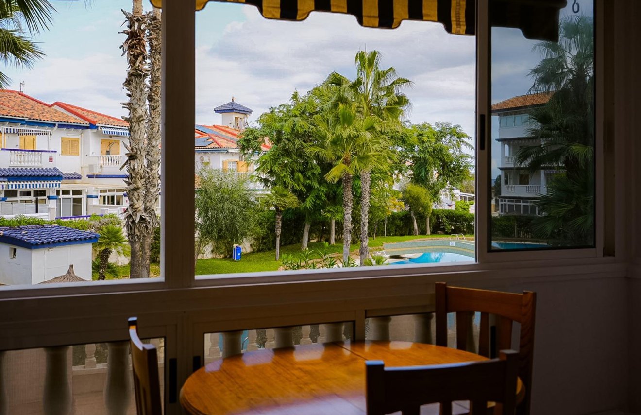 Reventa - Estudio - Torrevieja - La Mata