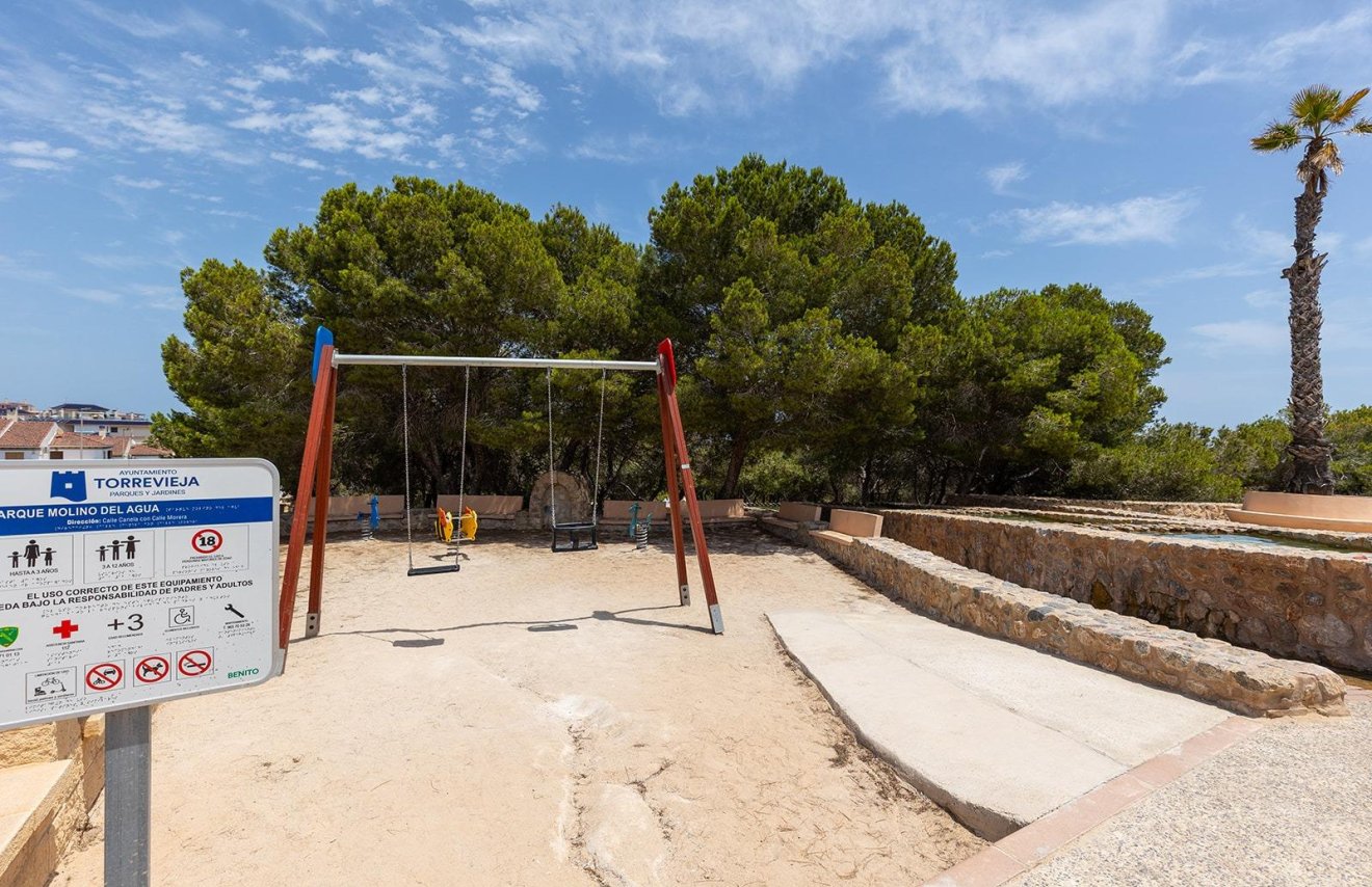 Reventa - Apartamento - Torrevieja - Estacion de autobuses