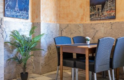 Reventa - Local comercial - Torrevieja - Estacion de autobuses