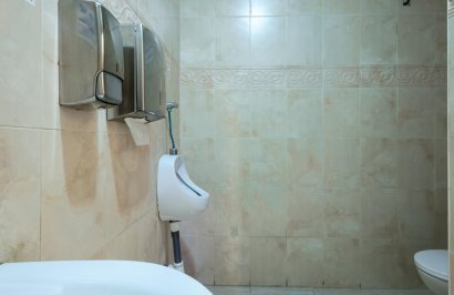 Reventa - Local comercial - Torrevieja - Estacion de autobuses