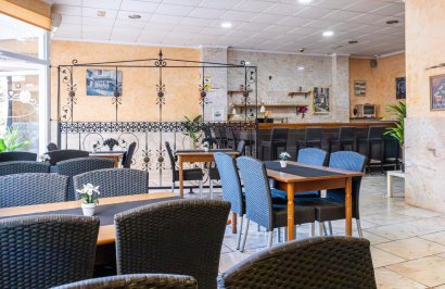 Reventa - Local comercial - Torrevieja - Estacion de autobuses