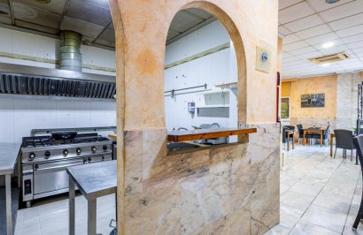 Reventa - Local comercial - Torrevieja - Estacion de autobuses