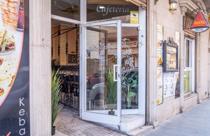 Reventa - Local comercial - Torrevieja - Estacion de autobuses