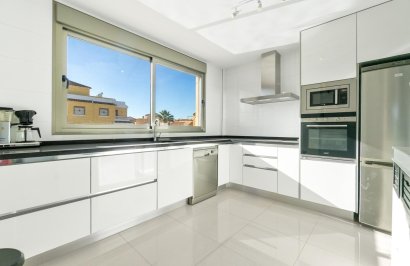 Reventa - Chalet - Ciudad quesada - Lo marabú