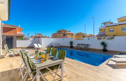 Reventa - Chalet - Ciudad quesada - Lo marabú