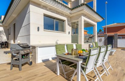 Reventa - Chalet - Ciudad quesada - Lo marabú