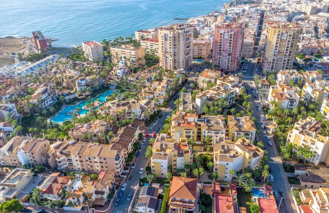 Reventa - Ático Dúplex - Torrevieja - Playa de los Locos