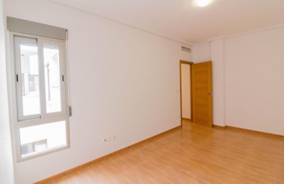 Resale - Piso - San Isidro - Comunidad valenciana