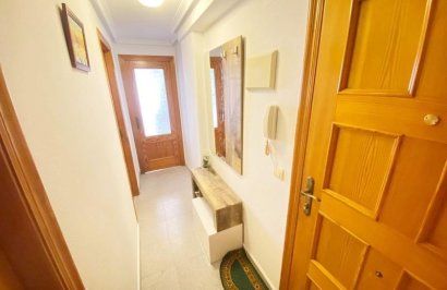 Reventa - Apartamento - Torrevieja - Playa del Cura